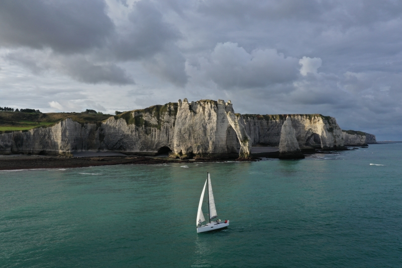 Étretat Falaise d'Aval